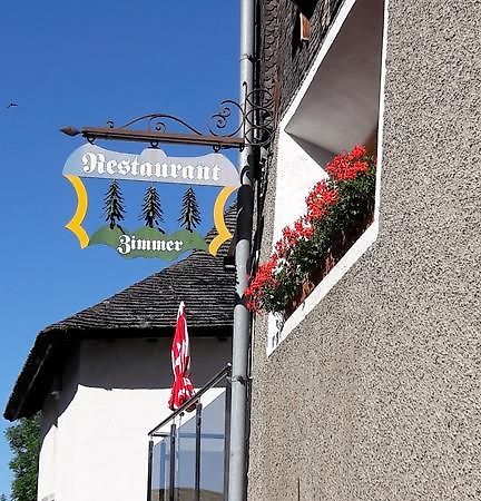 Hotel-Restaurant Drei Tannen Bellwal Extérieur photo