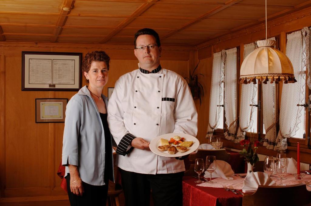 Hotel-Restaurant Drei Tannen Bellwal Extérieur photo